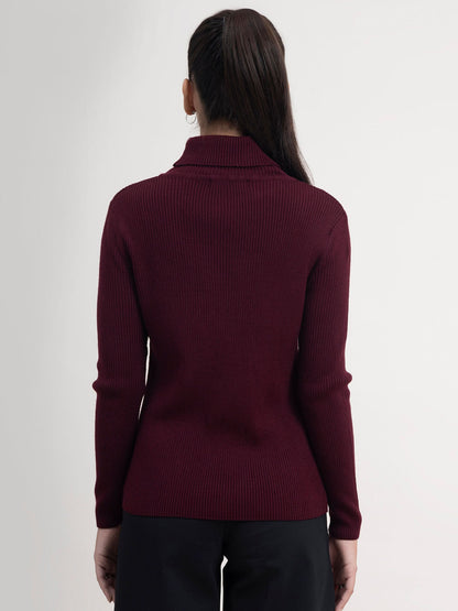 Turtle Neck Ribbed Sweater - Wine