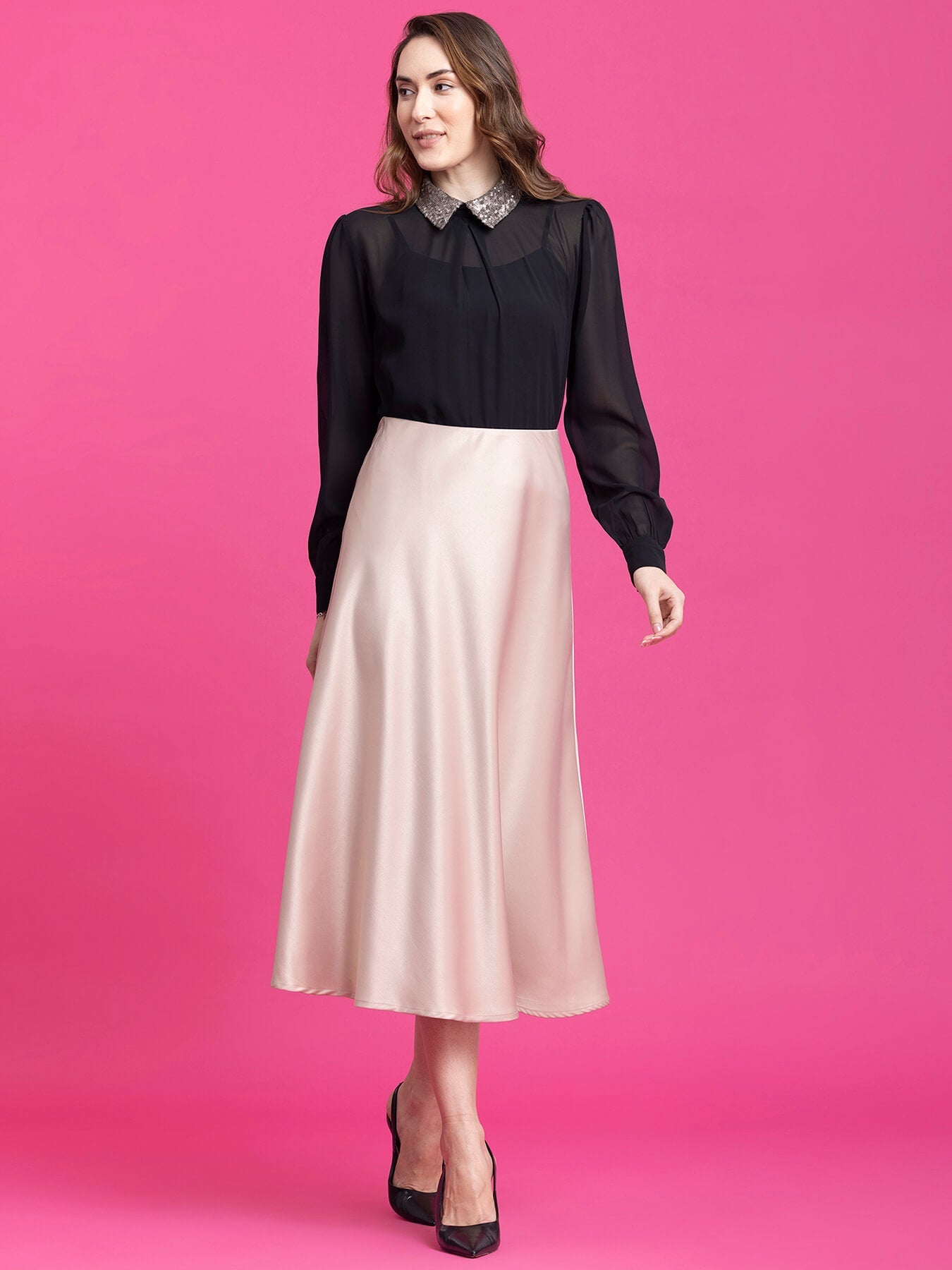 Sequin Collared Detail Top - Black and Gold