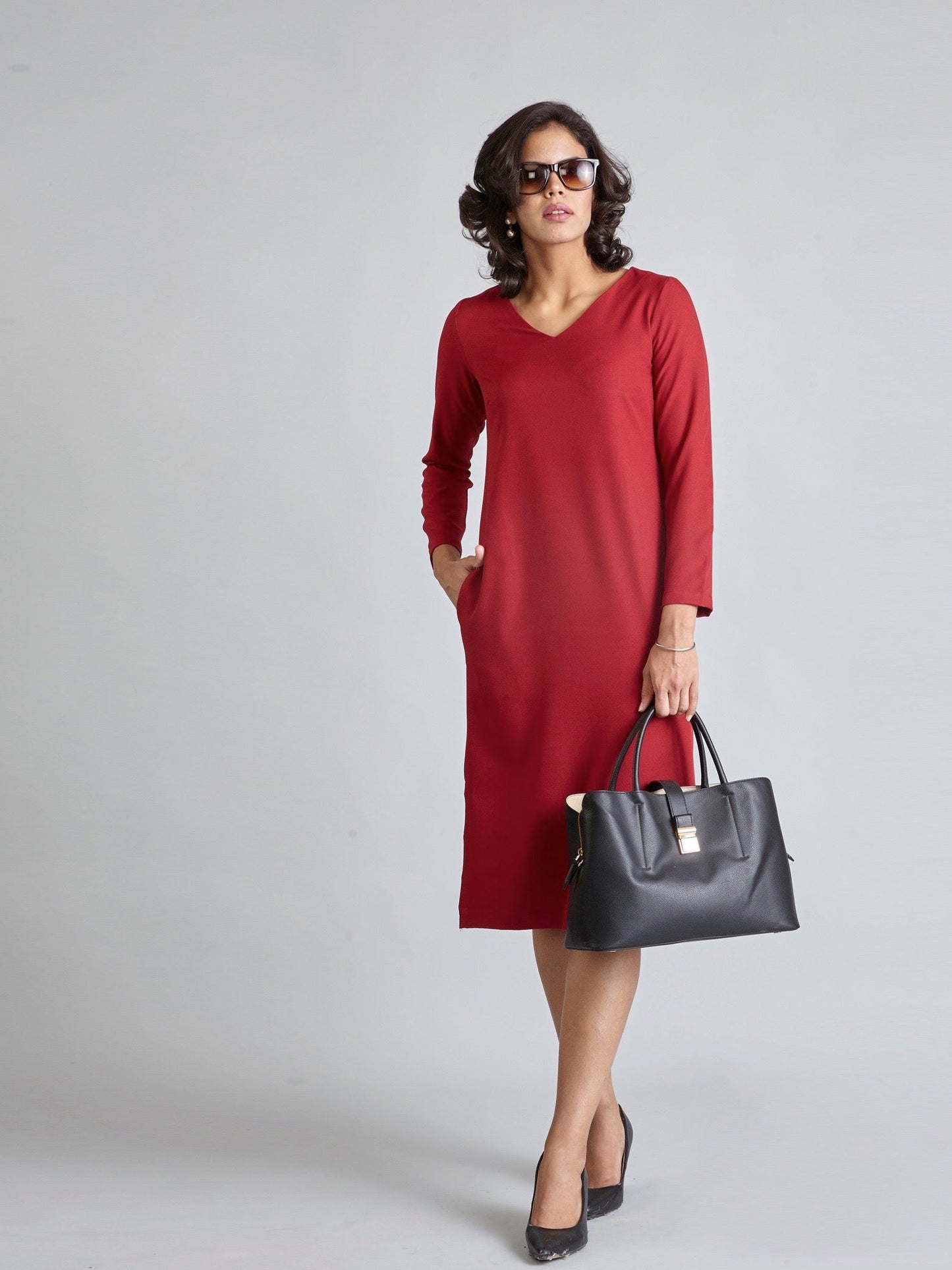 V Neck Full Sleeve Midi Dress - Carmine Red