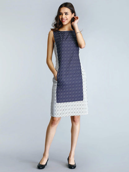 Geometric Print Colour Block Shift Dress - White and Blue
