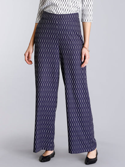 Geometric Print Wide Leg Pants - Black and White