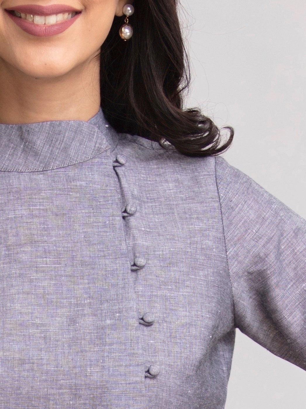 Side Button Linen Top- Black