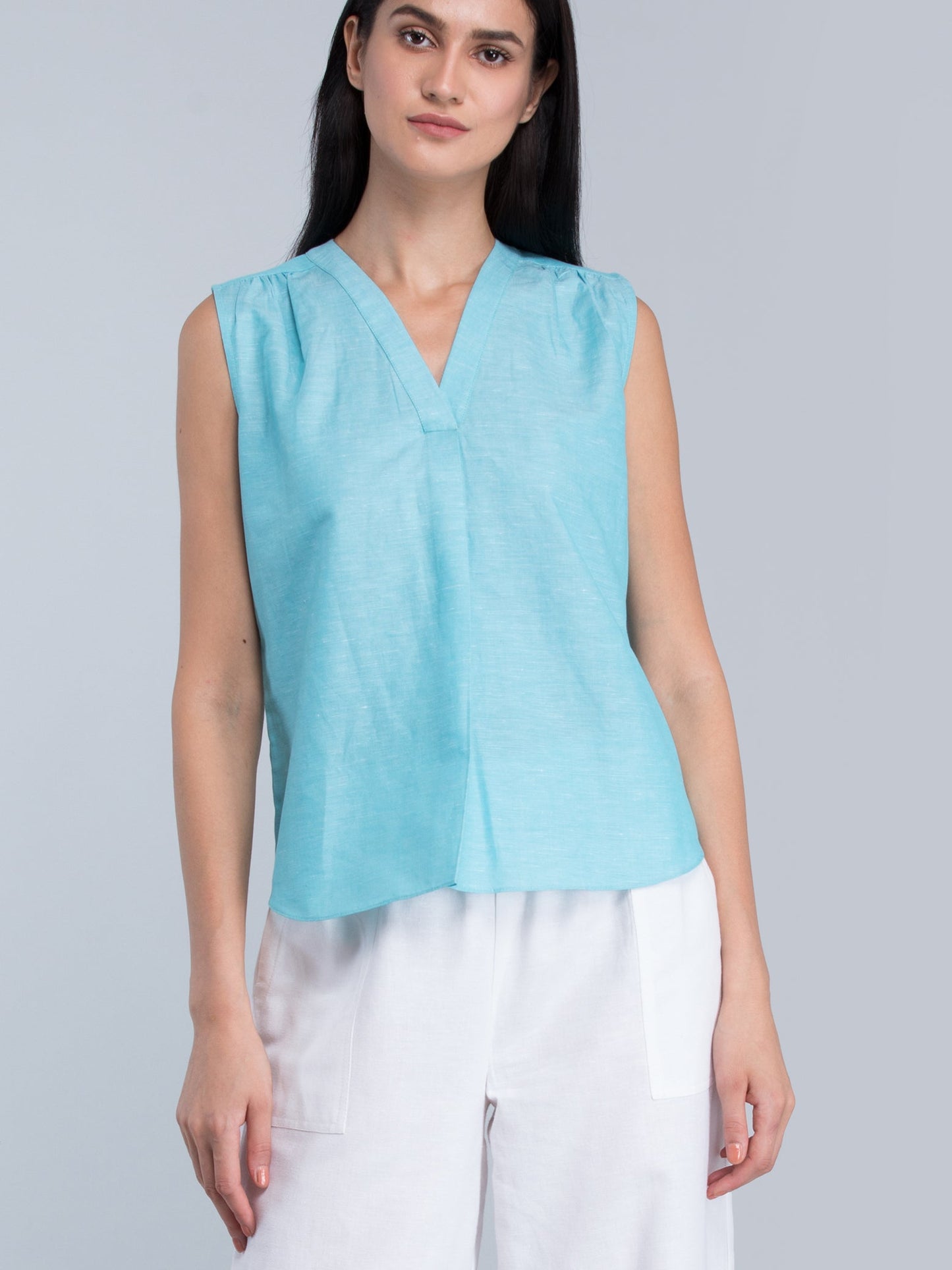 V Neck Sleeveless Linen Top - Blue